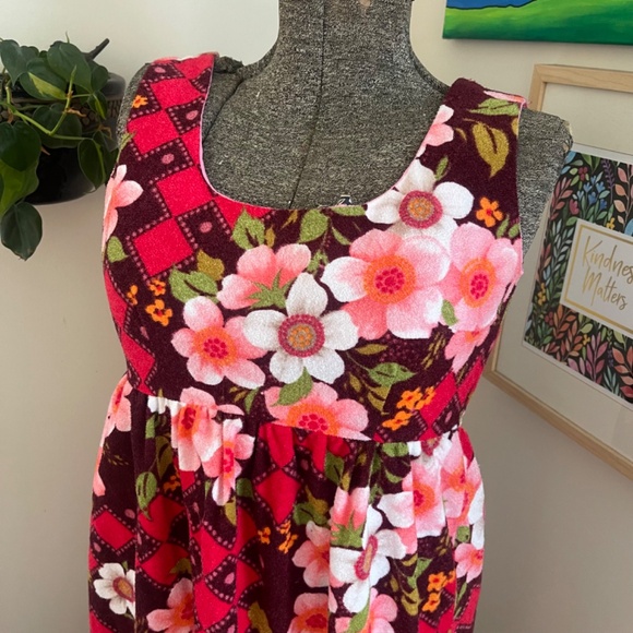 Vintage 70s Floral Maxi Dress – Boho Sleeveless Empire Waist - Picture 2 of 9